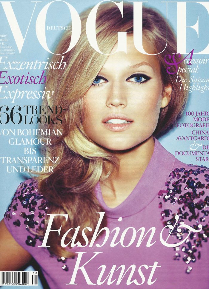 94_Vogue_germania_Agosto_2012_cover